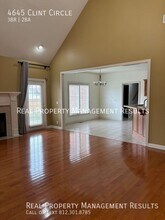 4645 Clint Cir in Newburgh, IN - Building Photo - Building Photo