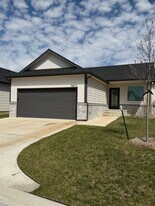 15672 E 21st St N in Wichita, KS - Building Photo