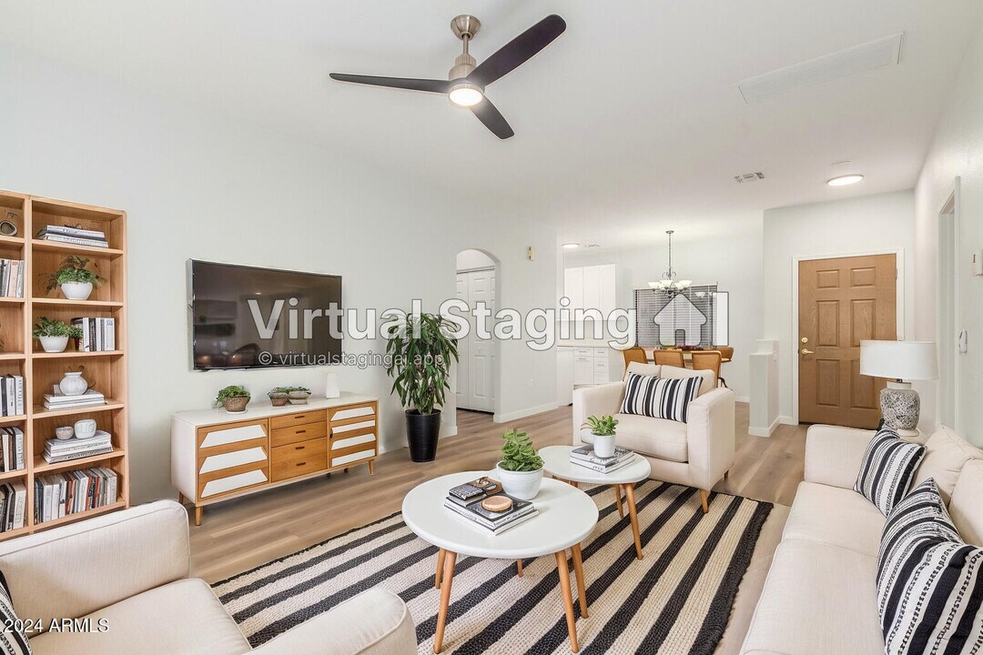 13818 N Saguaro Blvd-Unit -202 in Fountain Hills, AZ - Building Photo