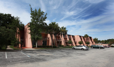 Captiva Condominiums in Jacksonville, FL - Foto de edificio - Building Photo