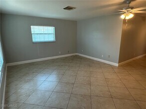 722 107th Ave N in Naples, FL - Building Photo - Building Photo