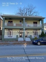 705 SE 3rd St in Evansville, IN - Building Photo