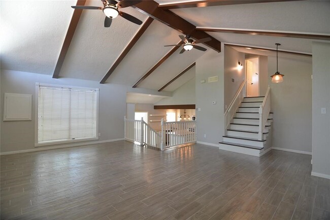 property at 19118 Challe Cir W