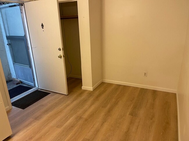 6535 35th Ave NE in Seattle, WA - Building Photo - Building Photo