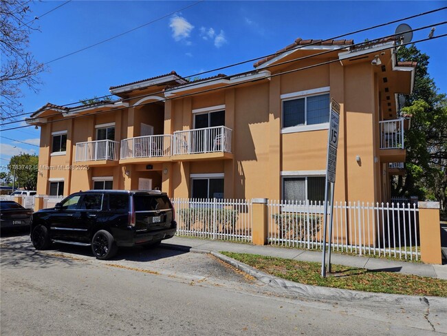 property at 190 E 4th St