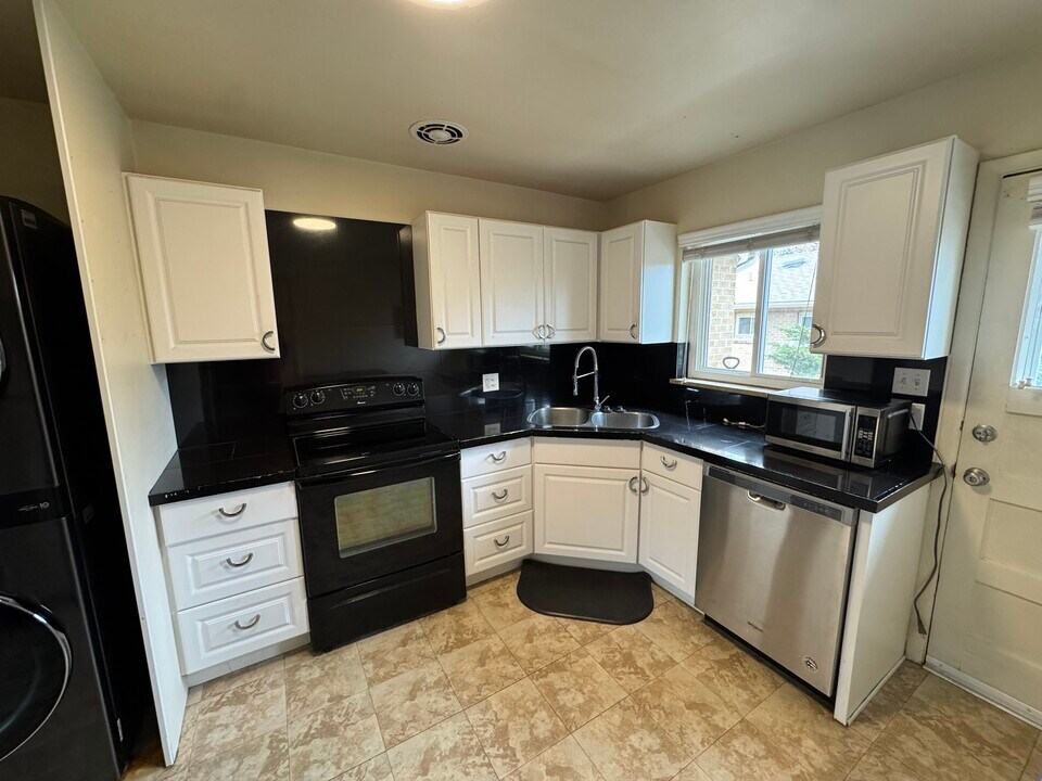 1892 S Garfield St in Denver, CO - Building Photo