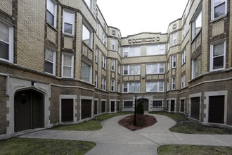 7800-06 S Essex 2451-55 E 78th Chicago, IL 60649 in Chicago, IL - Building Photo - Building Photo