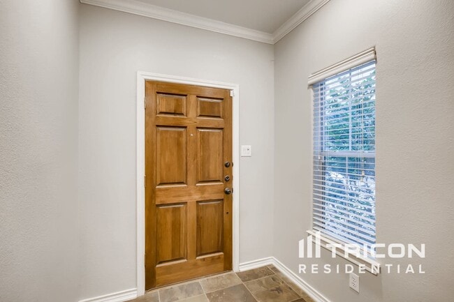 property at 5407 Kansas St