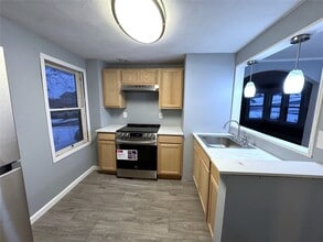 306 Dehart Ave in Endicott, NY - Building Photo - Building Photo