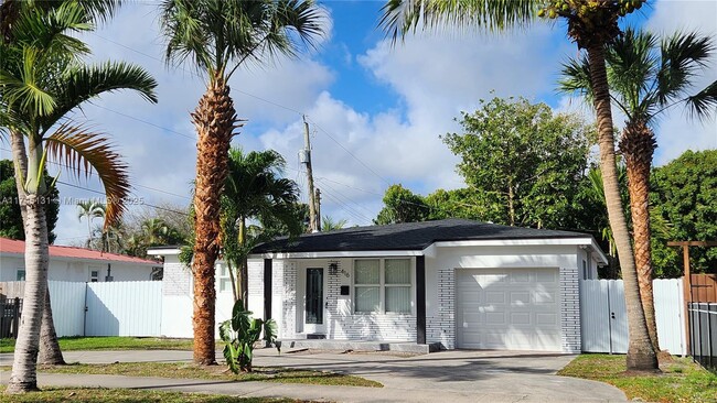 416 S 28th Ave in Hollywood, FL - Building Photo - Building Photo