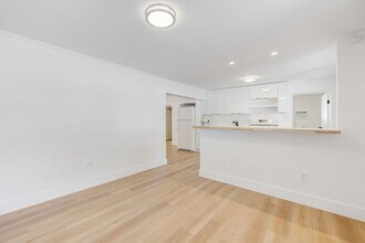 1610 NW 33rd Ave in Miami, FL - Building Photo - Building Photo