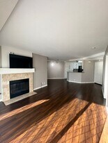 11345 Affinity Ct in San Diego, CA - Building Photo