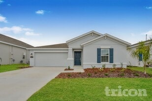 9496 Revere Ave in Leesburg, FL - Building Photo