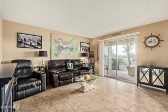 19446 N Star Ridge Dr in Sun City West, AZ - Building Photo - Building Photo