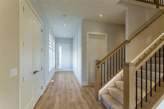 10897 Morrisette Pl in Maple Ridge, BC - Building Photo - Building Photo