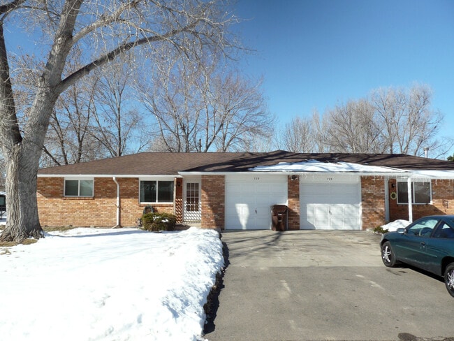 property at 808 Dawn Ave