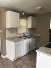 5218 Madonna Dr in Fayetteville, NC - Building Photo - Building Photo