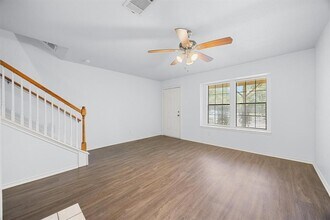 11901 Swearingen Dr in Austin, TX - Building Photo - Building Photo