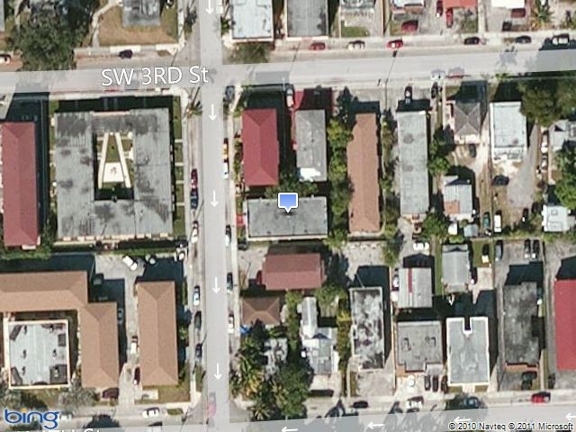 321 SW 9th Ave in Miami, FL - Building Photo