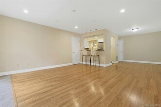 5 Soundview St in Port Chester, NY - Building Photo - Building Photo