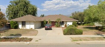 2105 E Petunia St in Glendora, CA - Building Photo