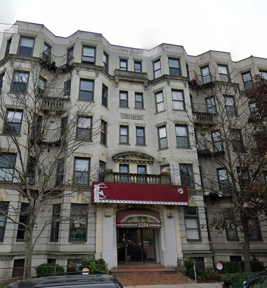 1254 Commonwealth Ave, Unit 5 in Boston, MA - Building Photo