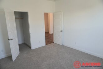 3313 Cedar Vly Ln in Shafter, CA - Building Photo - Building Photo