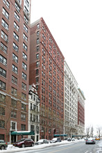 334 W 86th St in New York, NY - Building Photo - Building Photo