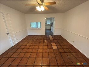 720 Albert St in New Braunfels, TX - Building Photo - Building Photo