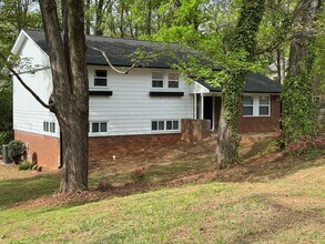 3523 Lawndale Dr in Greensboro, NC - Building Photo - Building Photo