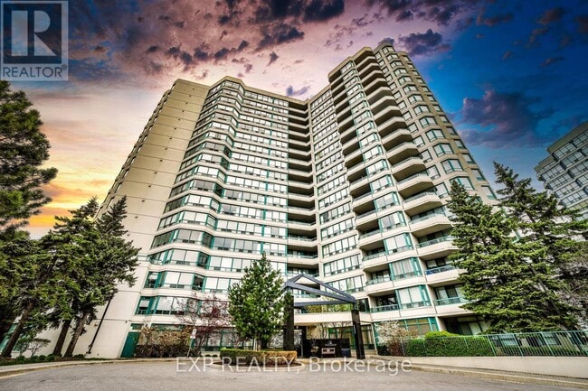 7250-7250 Yonge St