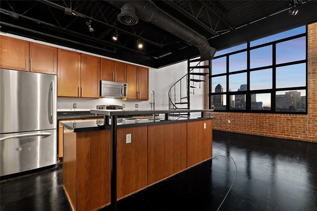 property at 3110 Thomas Ave