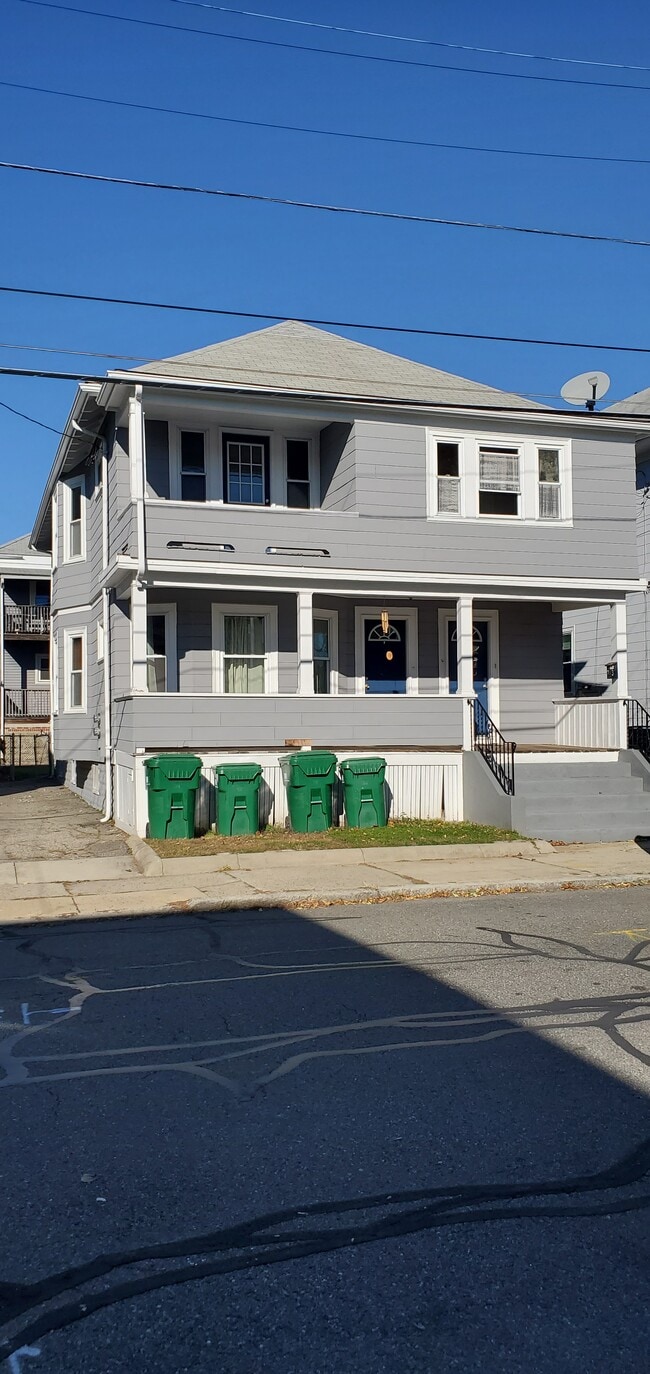 73 Frederick Ave, Unit 73 Frederick Ave unit 2