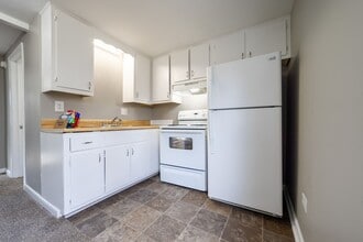 187 Delmar Dr in Clarksville, TN - Foto de edificio - Building Photo