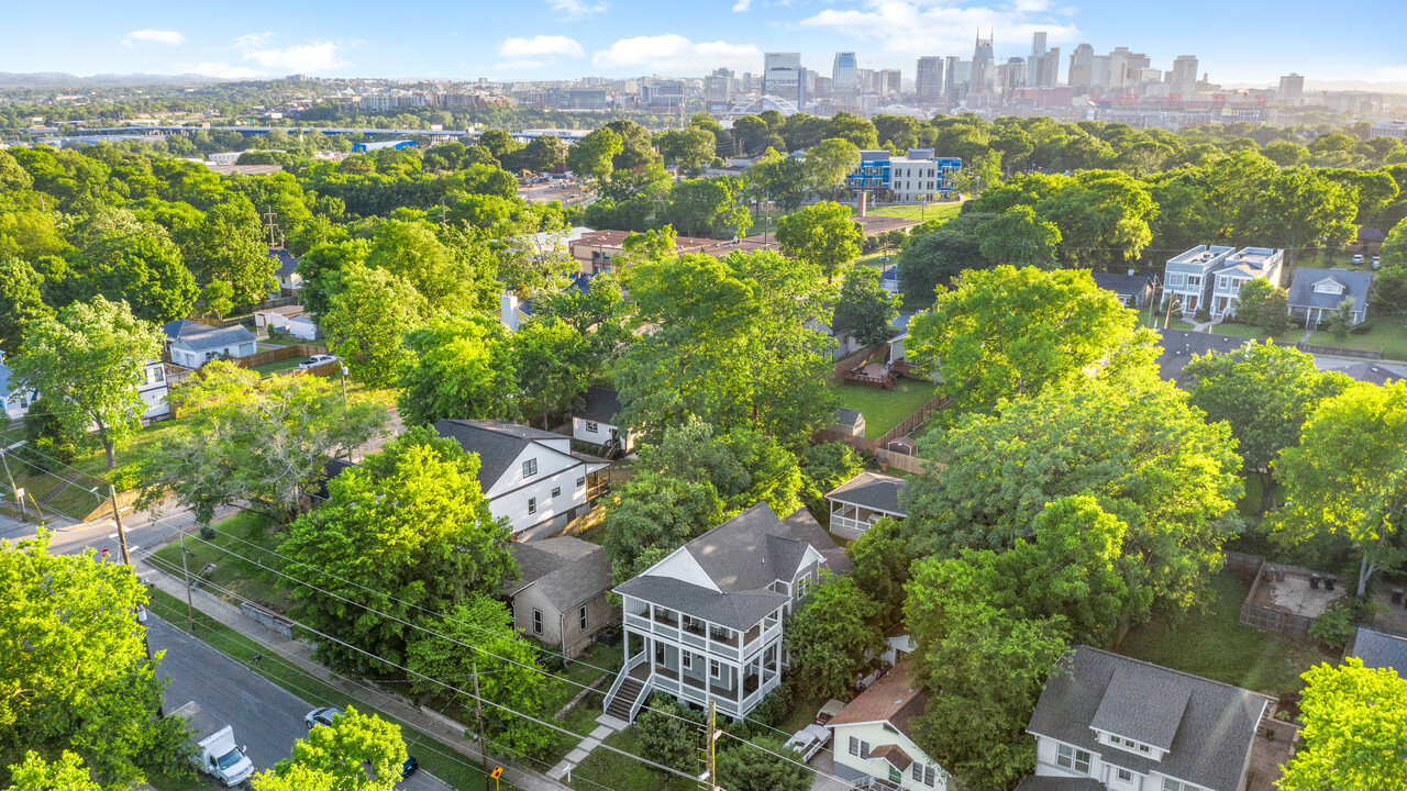 614 S 12th St in Nashville, TN - Foto de edificio