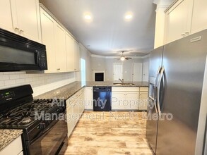 123 Hickory Village Cir in Canton, GA - Building Photo - Building Photo