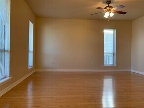 805 SE Brigadoon Way in Lawton, OK - Building Photo - Building Photo