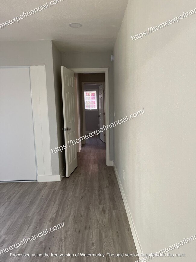 4250 H St in San Bernardino, CA - Building Photo - Building Photo