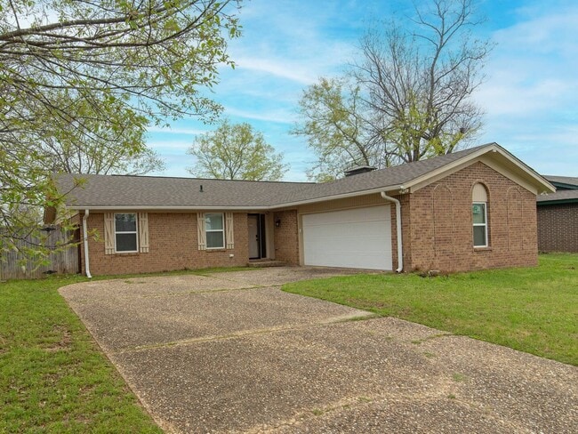 property at 5807 Pecan Lake Rd
