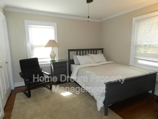 property at 842 Spring Valley Dr