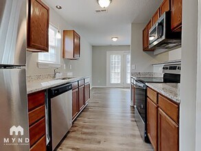 10922 Olde English Dr in Charlotte, NC - Foto de edificio - Building Photo