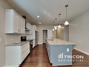 1064 Bitting Hall Cir in Rural Hall, NC - Building Photo - Building Photo