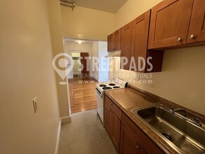 31 Park Dr in Boston, MA - Building Photo - Building Photo