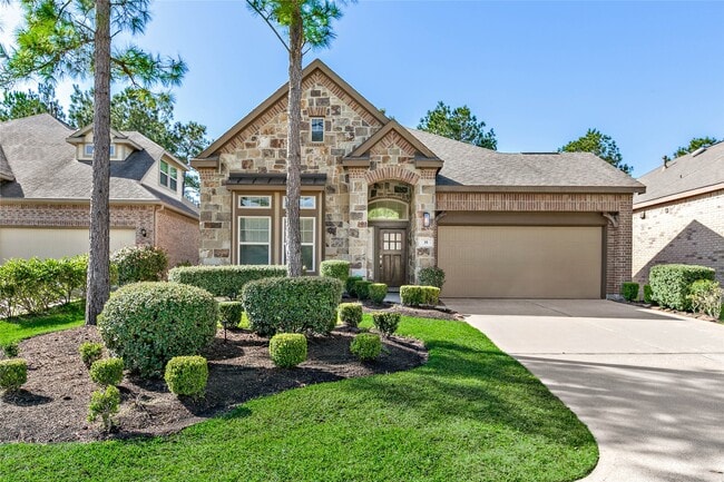 property at 35 E Wolf Cabin Cir