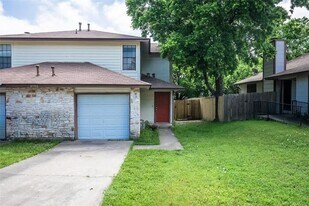 14203 Sussman Ct in Austin, TX - Building Photo