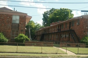 Mclemore Apartments in Memphis, TN - Foto de edificio - Building Photo