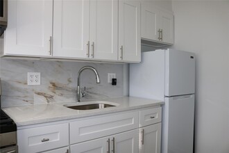 50-04 61st St in Queens, NY - Building Photo - Building Photo