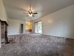 625 Elizabeth St in West Sacramento, CA - Building Photo - Building Photo