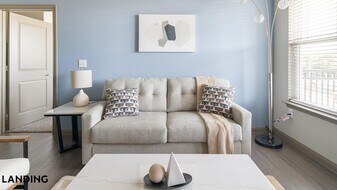 99 W Cedar Bayou Lynchburg Rd, Unit 14306 in Baytown, TX - Building Photo