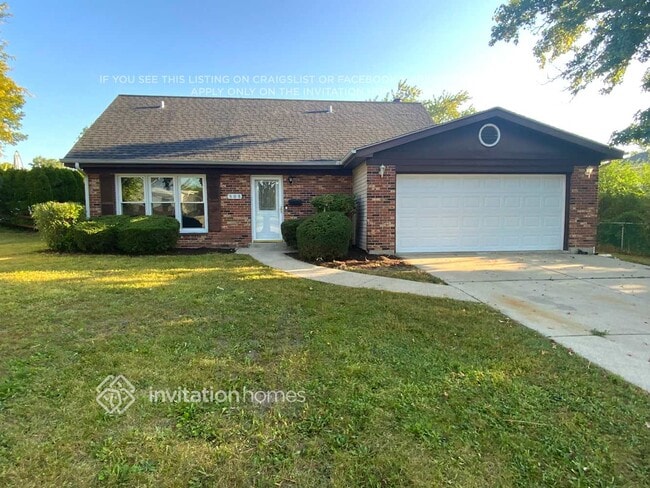 property at 508 W Weathersfield Way
